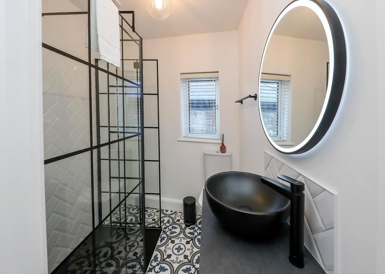 Two Bedroom Townhouse In The Heart Of Dungarvan Dungarvan  Dış mekan fotoğraf