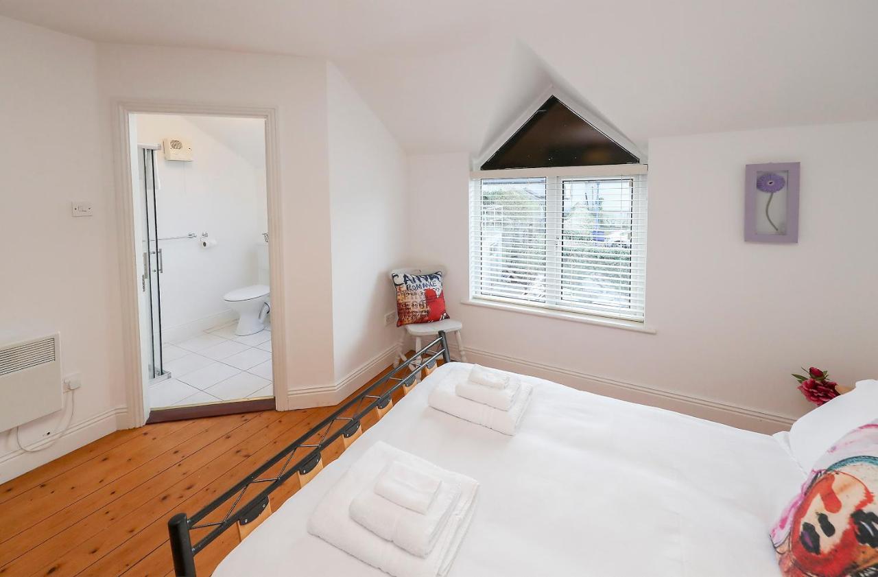 Two Bedroom Townhouse In The Heart Of Dungarvan Dungarvan  Dış mekan fotoğraf